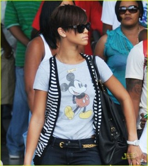 celebrities wearing mickey mouse t shirt